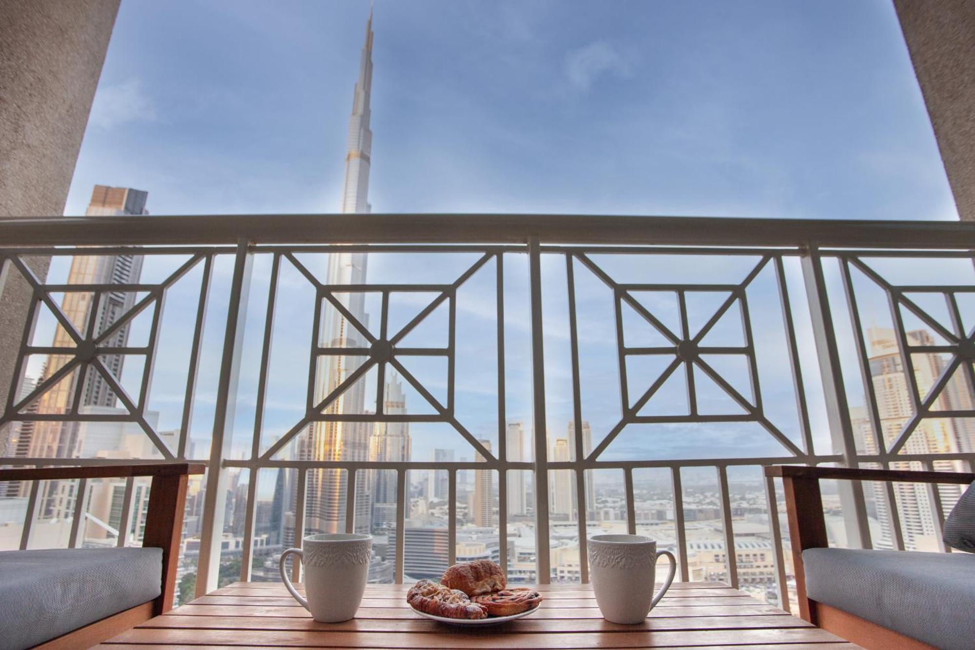Signature Burj Khalifa View Residence Dubaj Kültér fotó